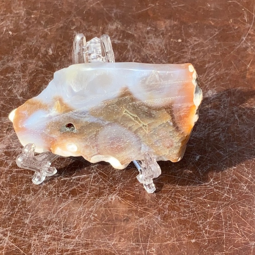 AGATE HAND CARVED FISH WITH STAND